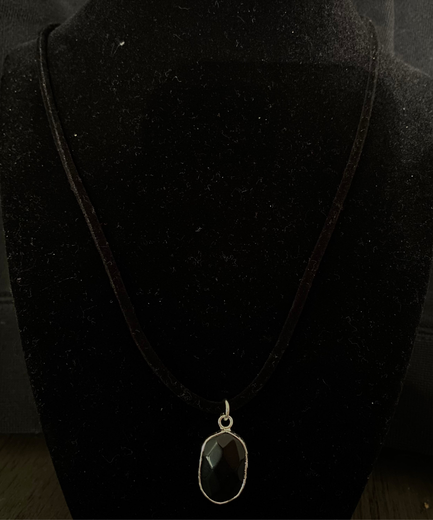 Agate charm necklace